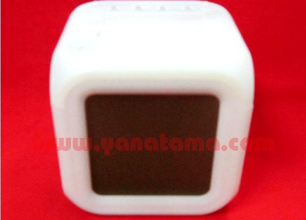 Jam Kubus 600x400