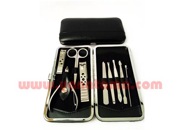 Ys 233 Manicure Set 600x400